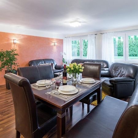 Gorgeous Apartment In Markdorf With Swimming Pool Exterior photo