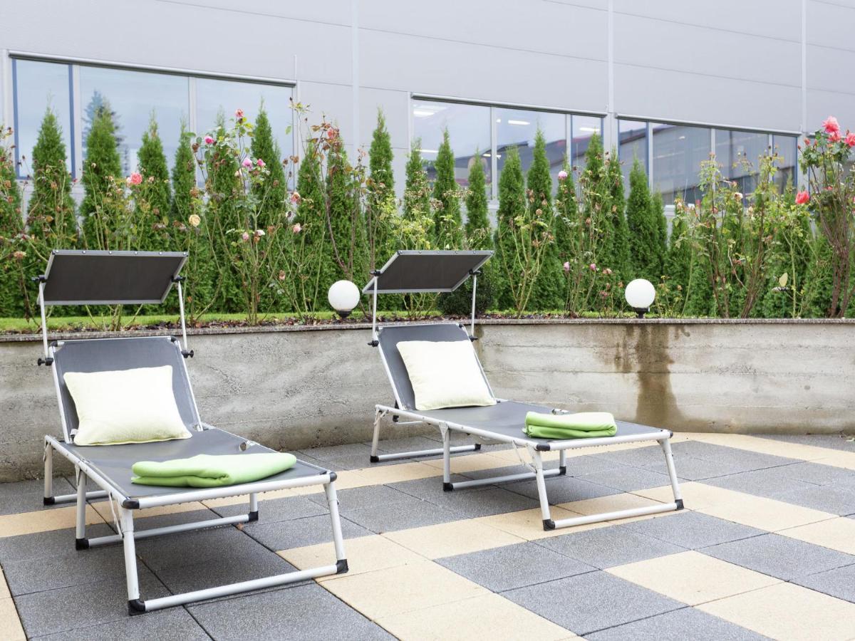 Gorgeous Apartment In Markdorf With Swimming Pool Exterior photo